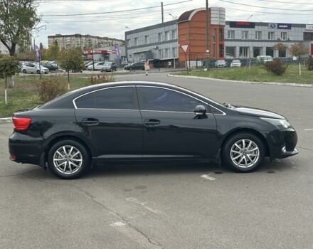 Черный Тойота Авенсис, объемом двигателя 1.8 л и пробегом 275 тыс. км за 10600 $, фото 3 на Automoto.ua