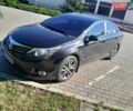 Черный Тойота Авенсис, объемом двигателя 2 л и пробегом 240 тыс. км за 10500 $, фото 2 на Automoto.ua