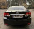 Черный Тойота Авенсис, объемом двигателя 2 л и пробегом 225 тыс. км за 10800 $, фото 4 на Automoto.ua
