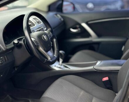 Черный Тойота Авенсис, объемом двигателя 1.8 л и пробегом 275 тыс. км за 10850 $, фото 10 на Automoto.ua