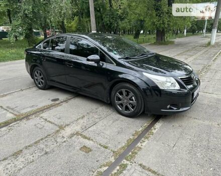 Чорний Тойота Авенсіс, об'ємом двигуна 1.8 л та пробігом 125 тис. км за 10200 $, фото 5 на Automoto.ua