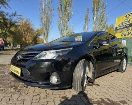 Черный Тойота Авенсис, объемом двигателя 1.8 л и пробегом 275 тыс. км за 10650 $, фото 2 на Automoto.ua