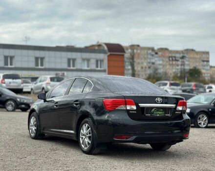 Черный Тойота Авенсис, объемом двигателя 1.8 л и пробегом 275 тыс. км за 10850 $, фото 4 на Automoto.ua