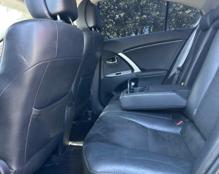 Черный Тойота Авенсис, объемом двигателя 2 л и пробегом 157 тыс. км за 11900 $, фото 10 на Automoto.ua