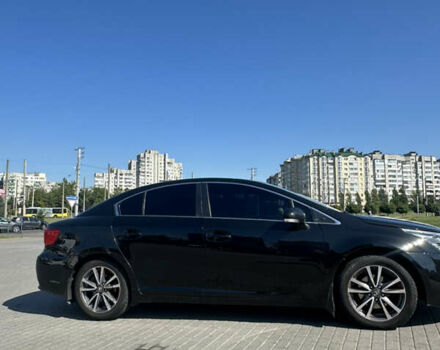 Черный Тойота Авенсис, объемом двигателя 2 л и пробегом 157 тыс. км за 11900 $, фото 1 на Automoto.ua