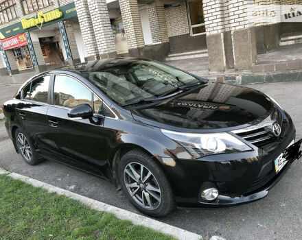 Чорний Тойота Авенсіс, об'ємом двигуна 2 л та пробігом 117 тис. км за 12700 $, фото 1 на Automoto.ua