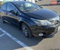 Черный Тойота Авенсис, объемом двигателя 2 л и пробегом 296 тыс. км за 11900 $, фото 5 на Automoto.ua