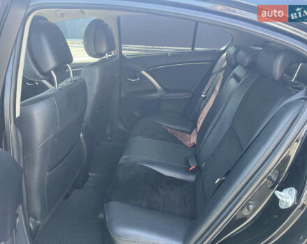 Черный Тойота Авенсис, объемом двигателя 2 л и пробегом 222 тыс. км за 10600 $, фото 9 на Automoto.ua