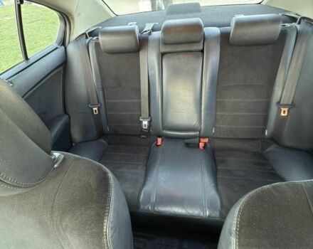 Черный Тойота Авенсис, объемом двигателя 2 л и пробегом 130 тыс. км за 10900 $, фото 5 на Automoto.ua