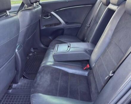 Черный Тойота Авенсис, объемом двигателя 2 л и пробегом 130 тыс. км за 10900 $, фото 8 на Automoto.ua