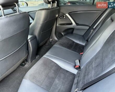 Чорний Тойота Авенсіс, об'ємом двигуна 2.23 л та пробігом 132 тис. км за 15500 $, фото 20 на Automoto.ua