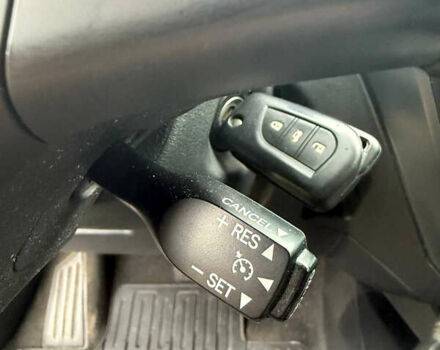 Черный Тойота Авенсис, объемом двигателя 1.8 л и пробегом 188 тыс. км за 15500 $, фото 18 на Automoto.ua