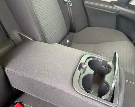 Черный Тойота Авенсис, объемом двигателя 1.8 л и пробегом 188 тыс. км за 15500 $, фото 6 на Automoto.ua