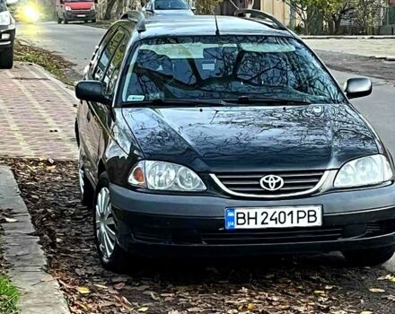 Чорний Тойота Авенсіс, об'ємом двигуна 2 л та пробігом 217 тис. км за 4000 $, фото 1 на Automoto.ua