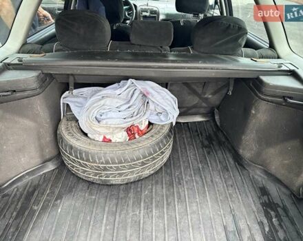 Черный Тойота Авенсис, объемом двигателя 1.6 л и пробегом 317 тыс. км за 3600 $, фото 17 на Automoto.ua