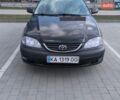Черный Тойота Авенсис, объемом двигателя 2 л и пробегом 250 тыс. км за 3300 $, фото 1 на Automoto.ua