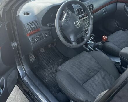 Черный Тойота Авенсис, объемом двигателя 2 л и пробегом 406 тыс. км за 2649 $, фото 7 на Automoto.ua
