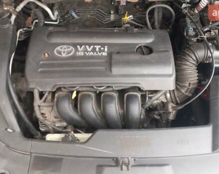 Черный Тойота Авенсис, объемом двигателя 1.8 л и пробегом 254 тыс. км за 5300 $, фото 16 на Automoto.ua