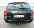 Черный Тойота Авенсис, объемом двигателя 2 л и пробегом 239 тыс. км за 3700 $, фото 3 на Automoto.ua