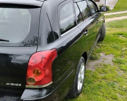 Черный Тойота Авенсис, объемом двигателя 2 л и пробегом 336 тыс. км за 5300 $, фото 3 на Automoto.ua
