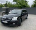Черный Тойота Авенсис, объемом двигателя 2 л и пробегом 390 тыс. км за 5250 $, фото 1 на Automoto.ua