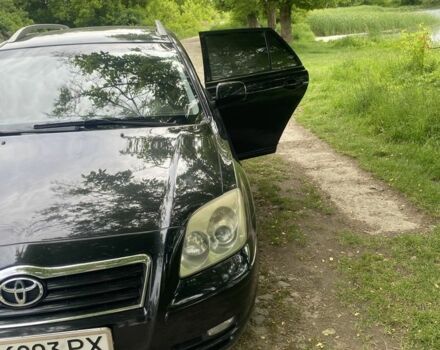 Черный Тойота Авенсис, объемом двигателя 1.8 л и пробегом 330 тыс. км за 4500 $, фото 1 на Automoto.ua