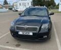 Черный Тойота Авенсис, объемом двигателя 2 л и пробегом 400 тыс. км за 5300 $, фото 5 на Automoto.ua