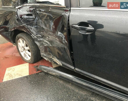 Чорний Тойота Авенсіс, об'ємом двигуна 2 л та пробігом 320 тис. км за 3700 $, фото 9 на Automoto.ua