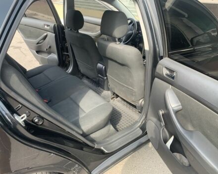 Черный Тойота Авенсис, объемом двигателя 1.8 л и пробегом 331 тыс. км за 4200 $, фото 8 на Automoto.ua