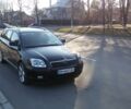 Черный Тойота Авенсис, объемом двигателя 2 л и пробегом 246 тыс. км за 7300 $, фото 1 на Automoto.ua