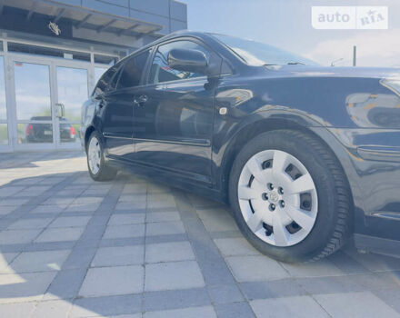 Черный Тойота Авенсис, объемом двигателя 1.8 л и пробегом 167 тыс. км за 7099 $, фото 11 на Automoto.ua