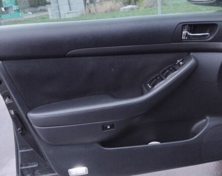 Черный Тойота Авенсис, объемом двигателя 2 л и пробегом 322 тыс. км за 3300 $, фото 2 на Automoto.ua