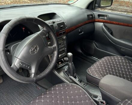 Черный Тойота Авенсис, объемом двигателя 1.8 л и пробегом 251 тыс. км за 48000 $, фото 11 на Automoto.ua