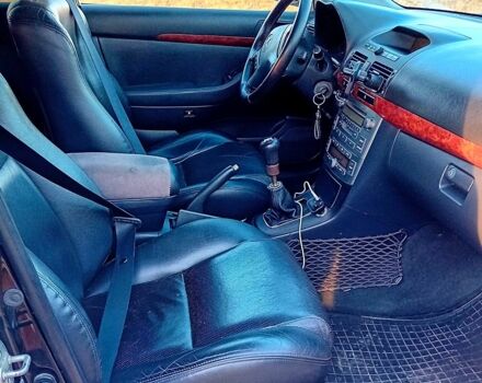 Черный Тойота Авенсис, объемом двигателя 2 л и пробегом 364 тыс. км за 6800 $, фото 6 на Automoto.ua