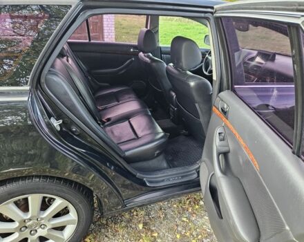 Черный Тойота Авенсис, объемом двигателя 2 л и пробегом 350 тыс. км за 2350 $, фото 13 на Automoto.ua
