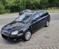 Черный Тойота Авенсис, объемом двигателя 2 л и пробегом 250 тыс. км за 3200 $, фото 1 на Automoto.ua
