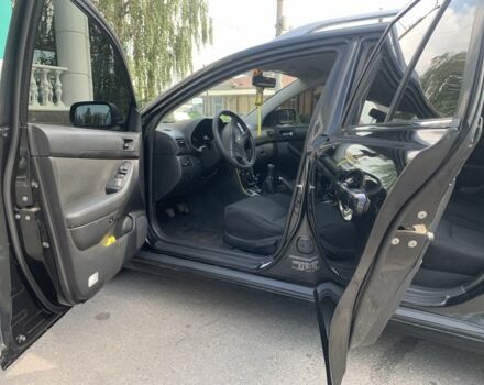 Черный Тойота Авенсис, объемом двигателя 1.8 л и пробегом 331 тыс. км за 4200 $, фото 6 на Automoto.ua