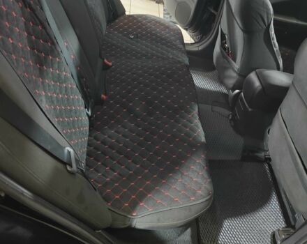 Чорний Тойота Авенсіс, об'ємом двигуна 2 л та пробігом 471 тис. км за 3100 $, фото 6 на Automoto.ua