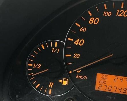 Черный Тойота Авенсис, объемом двигателя 2 л и пробегом 278 тыс. км за 5400 $, фото 5 на Automoto.ua