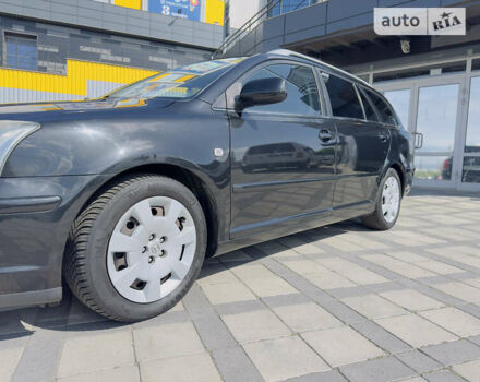 Черный Тойота Авенсис, объемом двигателя 1.8 л и пробегом 167 тыс. км за 7099 $, фото 10 на Automoto.ua