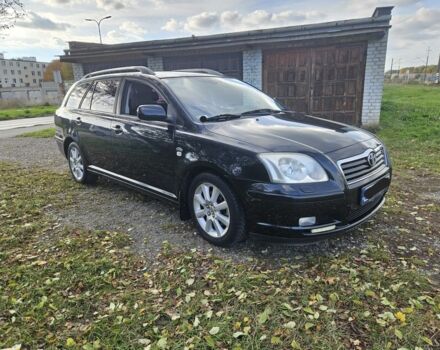 Черный Тойота Авенсис, объемом двигателя 2 л и пробегом 350 тыс. км за 2350 $, фото 1 на Automoto.ua