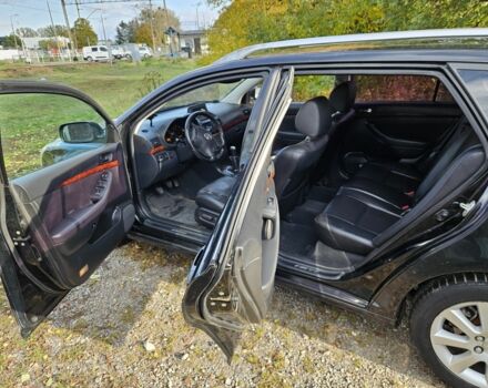 Черный Тойота Авенсис, объемом двигателя 2 л и пробегом 350 тыс. км за 2350 $, фото 7 на Automoto.ua