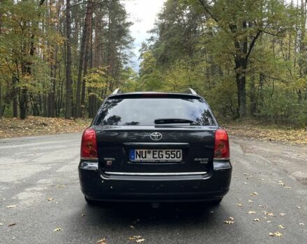 Черный Тойота Авенсис, объемом двигателя 2.2 л и пробегом 220 тыс. км за 3300 $, фото 1 на Automoto.ua