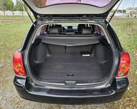 Черный Тойота Авенсис, объемом двигателя 2 л и пробегом 350 тыс. км за 2350 $, фото 17 на Automoto.ua