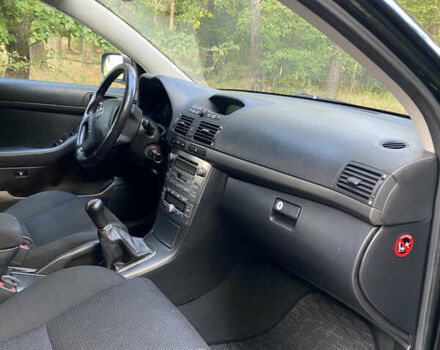 Черный Тойота Авенсис, объемом двигателя 2 л и пробегом 234 тыс. км за 6800 $, фото 8 на Automoto.ua