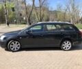 Черный Тойота Авенсис, объемом двигателя 2 л и пробегом 263 тыс. км за 5600 $, фото 3 на Automoto.ua