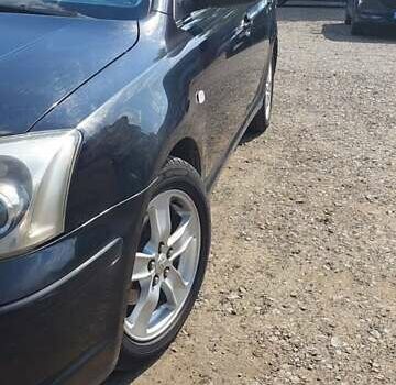 Чорний Тойота Авенсіс, об'ємом двигуна 1.8 л та пробігом 310 тис. км за 4900 $, фото 9 на Automoto.ua