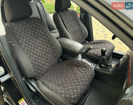 Черный Тойота Авенсис, объемом двигателя 2 л и пробегом 214 тыс. км за 5950 $, фото 47 на Automoto.ua