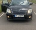 Черный Тойота Авенсис, объемом двигателя 2.01 л и пробегом 250 тыс. км за 6200 $, фото 5 на Automoto.ua