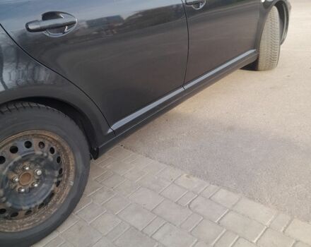 Чорний Тойота Авенсіс, об'ємом двигуна 2 л та пробігом 320 тис. км за 2650 $, фото 5 на Automoto.ua